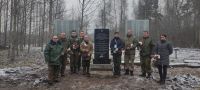 Участники Мемориальной группы «Поисковой экспедиции «Долина» установили памятные знаки и плиты в Ленинградской области